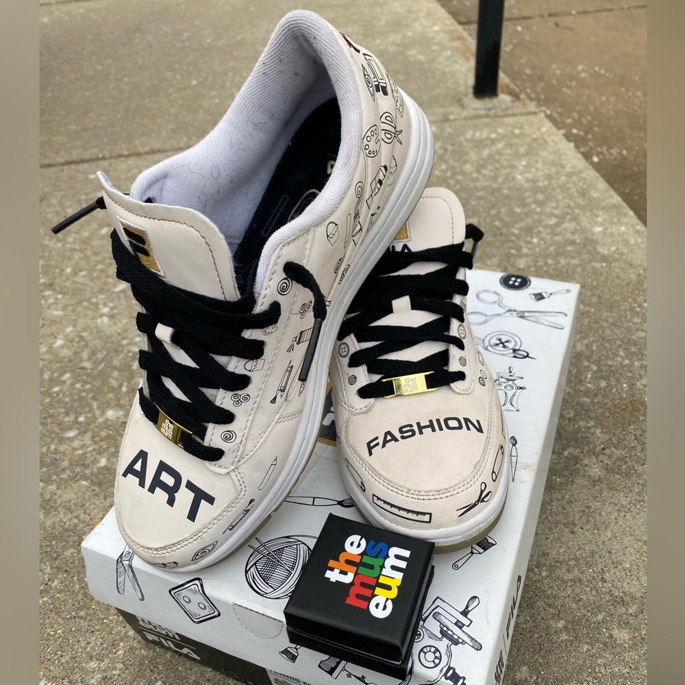 🎉 Host Pick🎉 🥳 Fila Tennis 88 X Sneaker The Museum